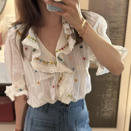 连衣裙;女式羊毛衫;女式针织衫
