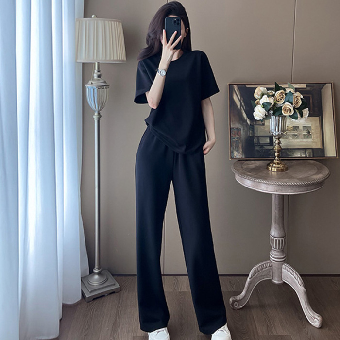 검은색