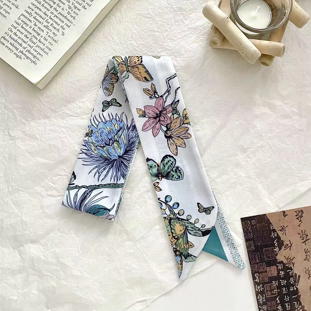 зеленый бабочка