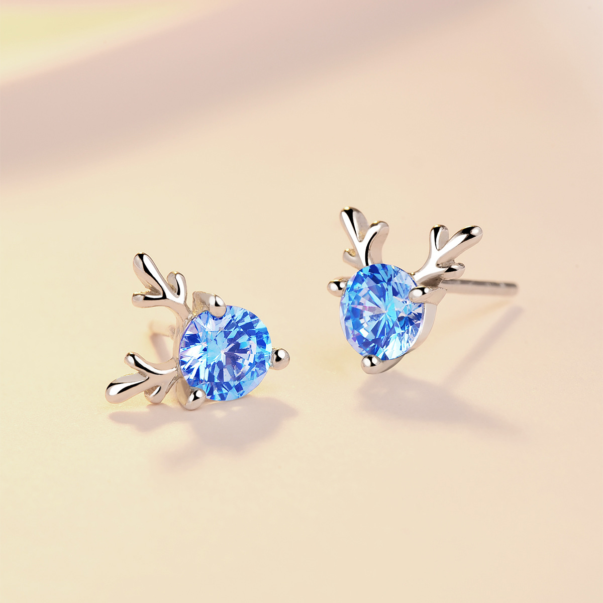 S999足银鹿角耳钉 一路有你相伴 简约时尚耳钉 气质网红耳环耳饰