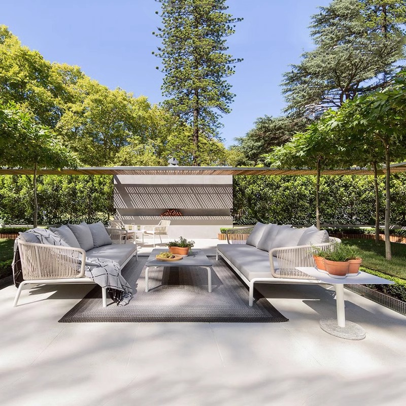 Sofá de diseño nórdico al aire libre patio jardín al aire libre doble balcón sofá de caña pequeña casa cama reclinable ocio