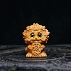 Cliff Cypress Wood Auspicious Beast Lion Handhold Pendant Carving Accessories Jewelry Pendant Collectible Artwork Golden-Ingesting Beast Craft Wooden Sculpture