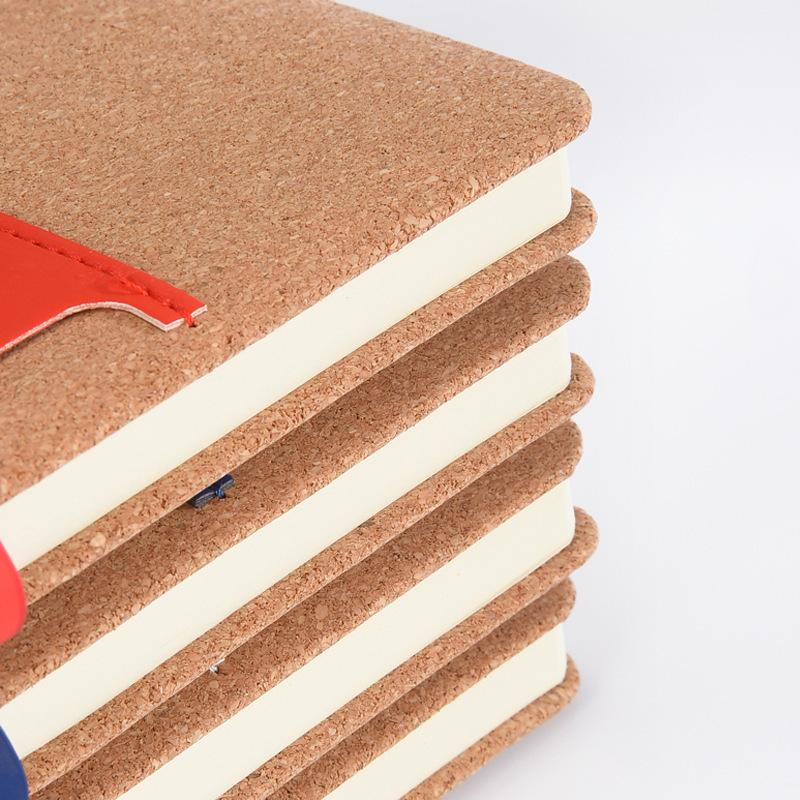 Cuaderno de madera de pino suave ecológico personalizado a5 libro de hebilla de alto valor de cara cuaderno de notas de papelero transfronterizo al por mayor