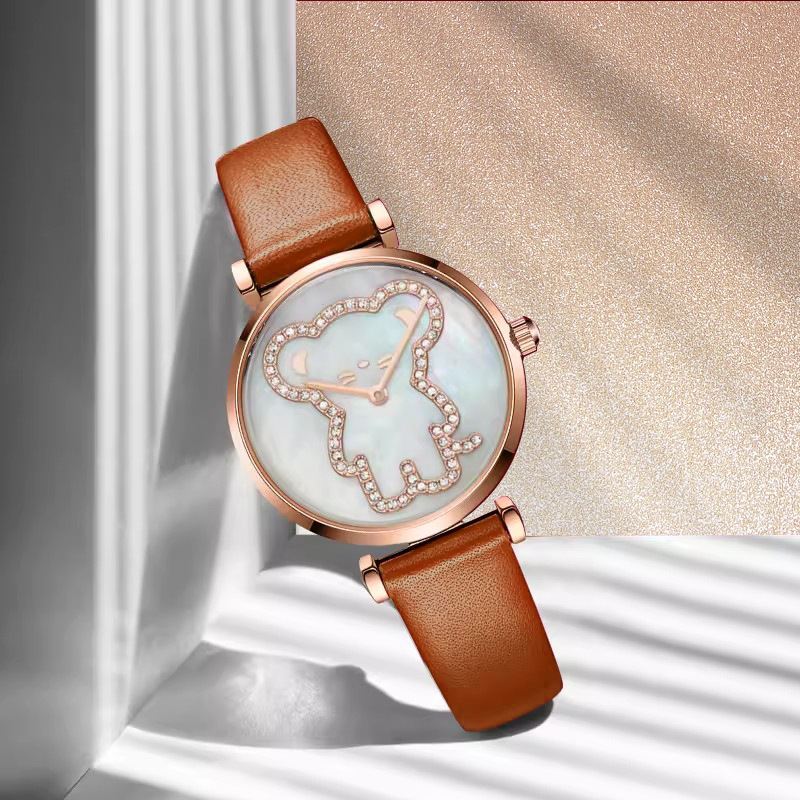 Selezionato nuovo orologio da uomo e da donna di vendita caldo senza logo Orologio da donna alla moda con orsetto carino in edizione limitata_voghion.com