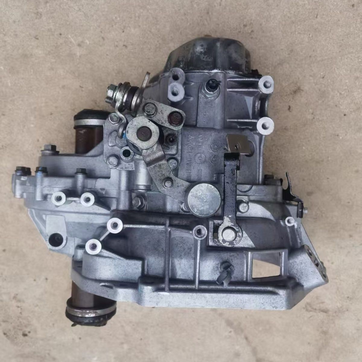 Suitable for Roewe 350, MG 3, Zotye T600, Z300, Damai X5, MG3 1.5 manual transmission