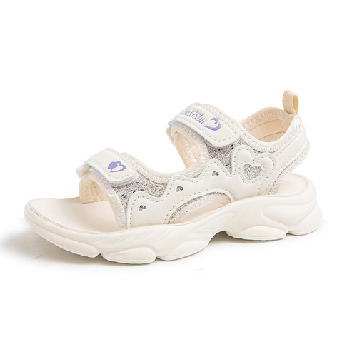 Kids' sandals for summer—new trendy beach shoes for girls, princess-style shoes for girls, non-slip soft-soled stylish children's shoes.