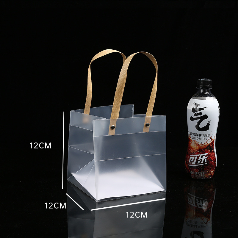 スポット卸売 pp 透明ハンドバッグつや消し pvc プラスチックギフトバッグ結婚式のキャンディーギフトバッグカスタマイズ|undefined