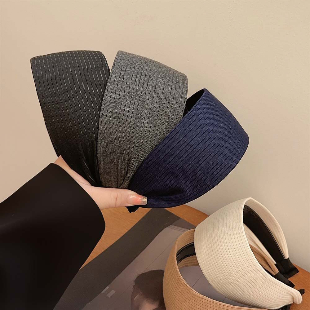 Otoño y invierno de alta sensibilidad para el cabello de mujeres cráneo alto borde amplio agujero de punto de banda de cabeza muestra cara pequeña gris ensanchada banda de cabello