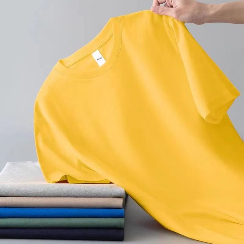 Nueva camiseta de hombre de color sólido de manga corta, camiseta delgada para hombres, versátil de verano, pareja de moda de moda