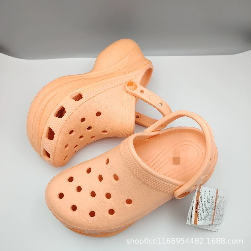 Retro beach fashionable slippers, universal sandals