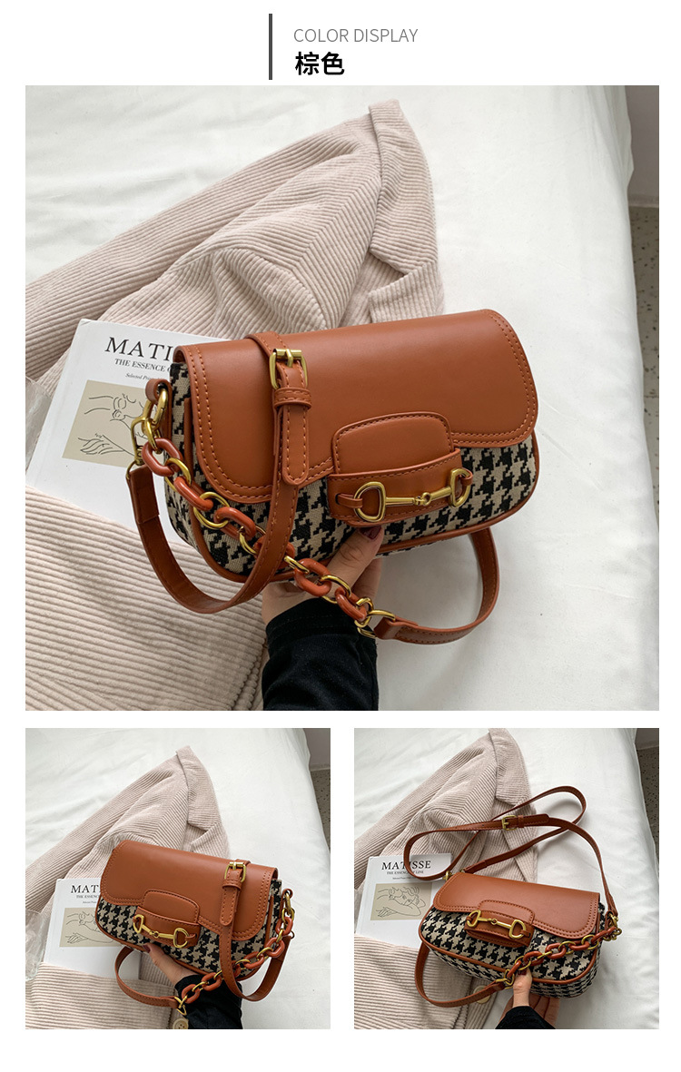 Chain Messenger Bag 2021 New Niche Western Style One-shoulder Armpit Small Square Bag display picture 7