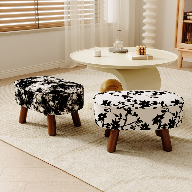 Taburete pequeño taburete de sofá de crema doméstica taburete de mesa de centro taburete de madera maciza taburete para cambiar zapatos en la puerta taburete de bolsa suave de sala de estar simple taburete bajo