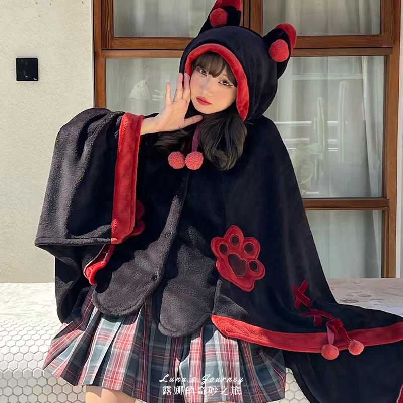 Winter wonderful trip Little Fox Wu pajamas air conditioning blanket home shawl Cape velvet lazy cloak