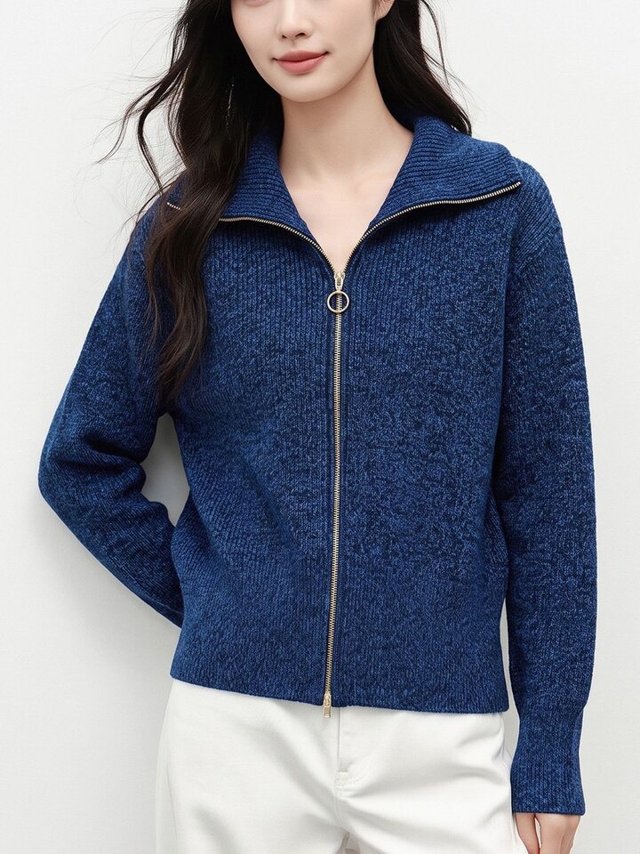 Áo khoác dệt kim nữ màu xanh da trời, dáng cardigan khóa kéo, chất liệu len cừu mềm mại, tay dài — Màu xanh da trời
