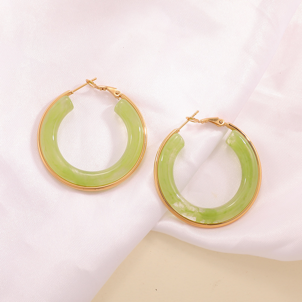 Europa y los Estados Unidos exagerado color gradiente retro ins estilo C aretes de resina aretes de aretes de acero inoxidable aretes al por mayor