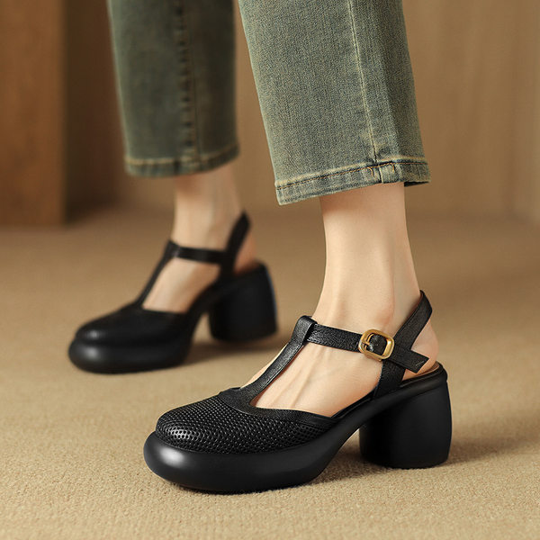 Sandal nữ da cừu đục lỗ bít mũi quai chữ T khóa cài đế dày gót cao — Màu đen