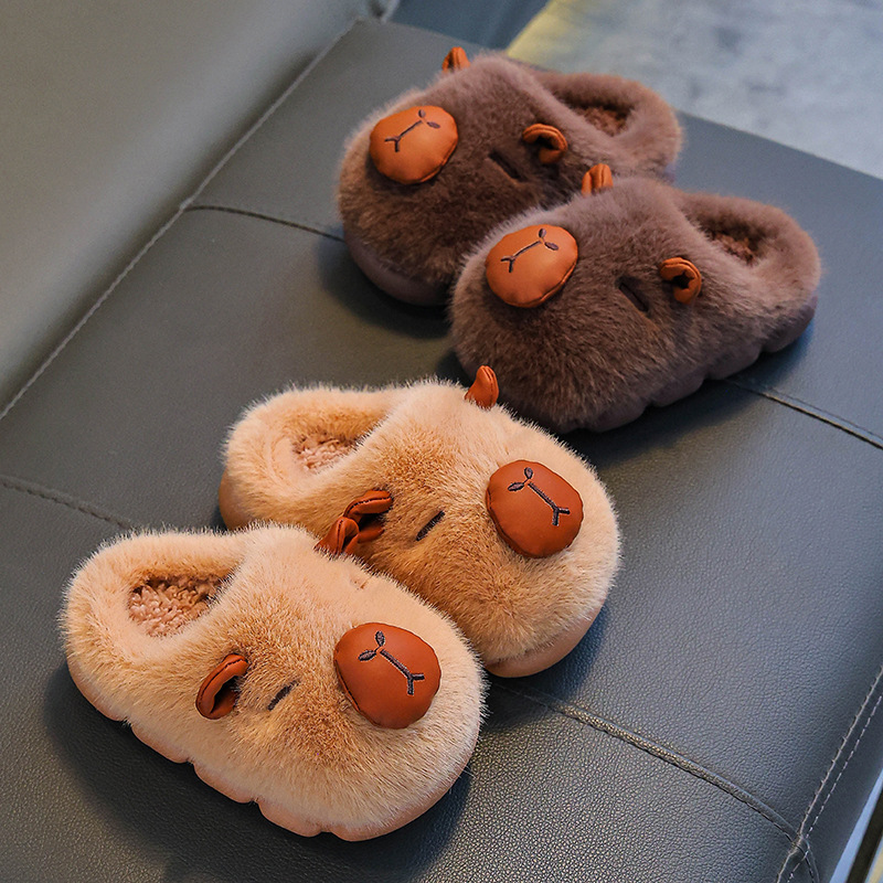 Zapatillas de algodón para niños de otoño y invierno Capibara, niños y niñas, calentamiento y pelusa para niños mayores, zapatos de algodón para niños en casa