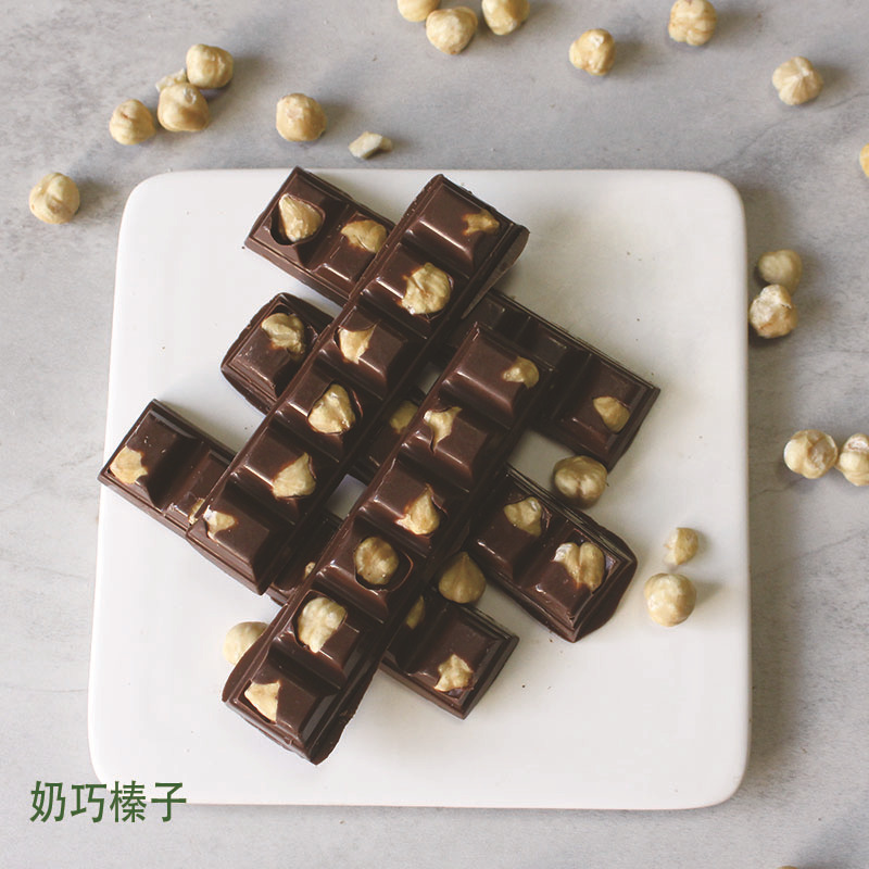 Douyin의 인기 롱 초콜릿은 맞춤 제작을 위해 고객 서비스에 문의해야 합니다.