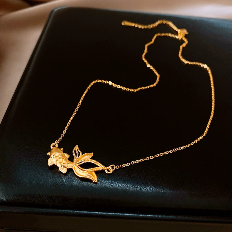 Набор ожерелья с подвеской в виде кои в стиле "Маленькой красной книжки", цепочка из меди, подвеска в виде рыбы, цепочка для свитера, оптовая поставка для прямой трансляции