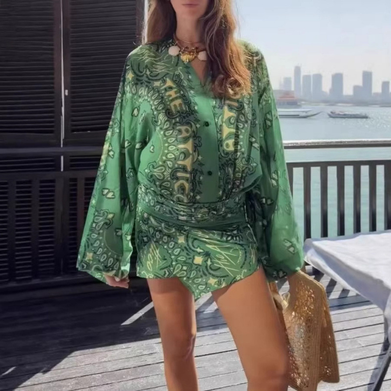 Cross-Border Summer New Style Green Cashew Flower Print V-Neck Flared Sleeves Irregular Hem Resort Style Dress for Women
