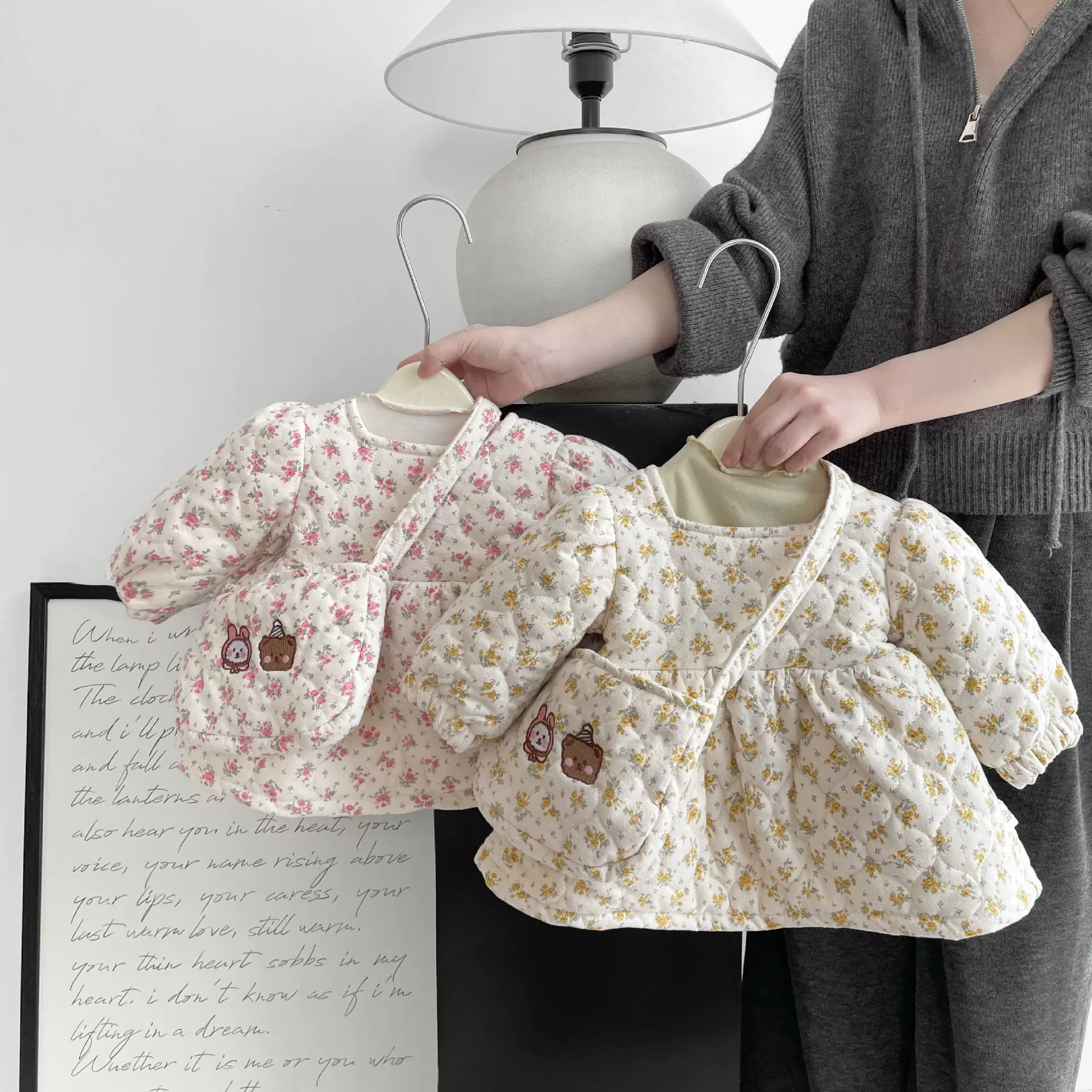 女宝宝冬季夹棉连衣裙韩版棉服洋气加厚加绒保暖冬装公主碎花裙子