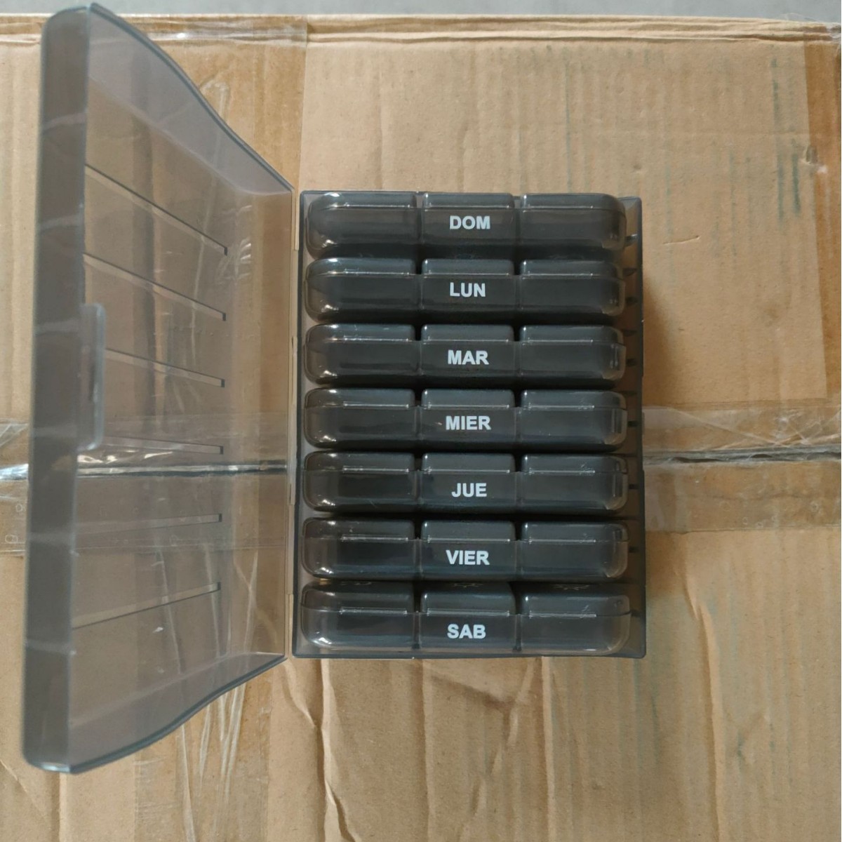 西班牙语一周七天药盒21格药盒Caja de medicamentos en español