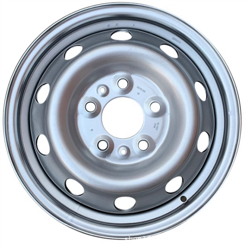 SAIC Maxus V80 Original Front and Rear Wheel Hub Iron Steel Rims Maxus V80 Steel Rims 16-inch Wheel Hub Original New genuine goods