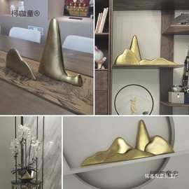 代简约轻奢家居样板房客厅陶瓷金山摆件软装饰品仿金属假山麦太保