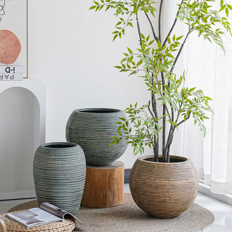 セメントの植木鉢のマグネシウムの泥は簡単です。|undefined