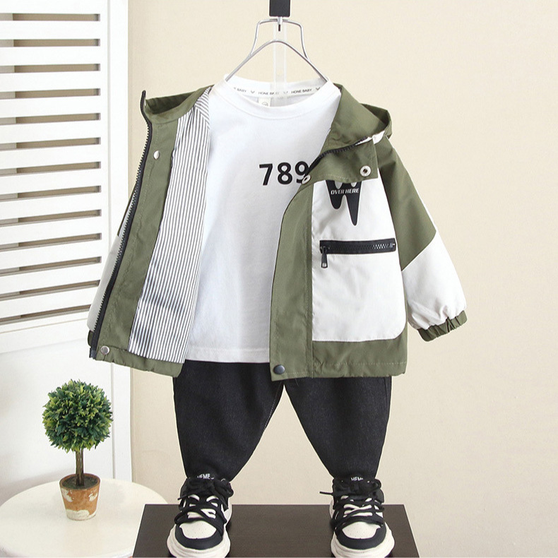 6235 Chaqueta para niños Estilo de primavera y otoño Chaqueta cortavientos con capucha para niños de estilo occidental 2024 Chaqueta nueva para niños