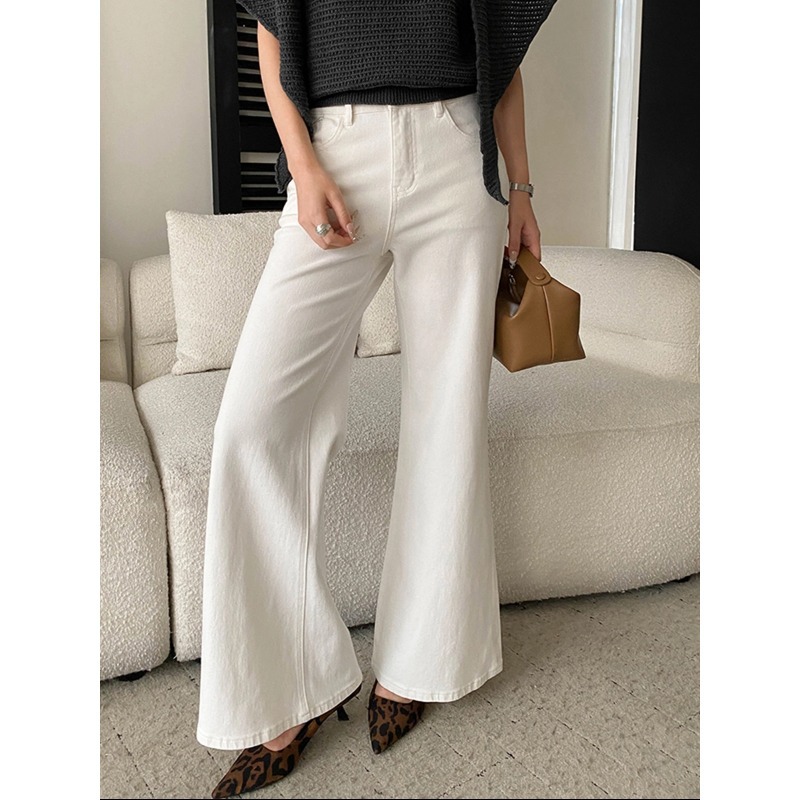 司南老钱腔调法式白色复古高腰显瘦宽松阔腿微喇牛仔裤