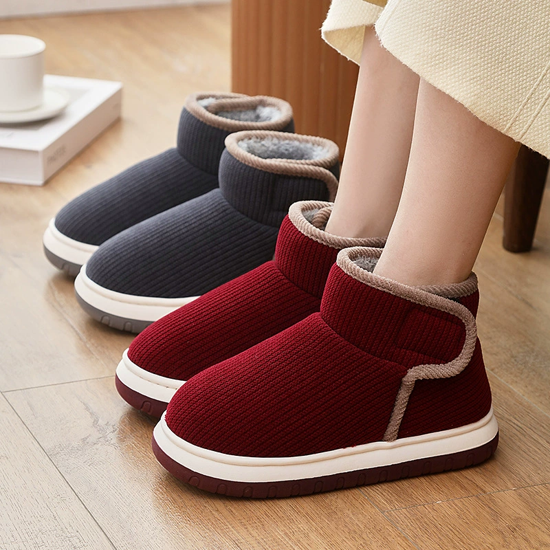 Толстая, теплая, нескользкая и толстая подошва зимой