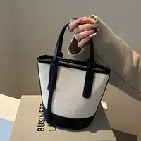 Сумка-ведро из канваса, маленькая, с контрастной отделкой и плечевым ремнём