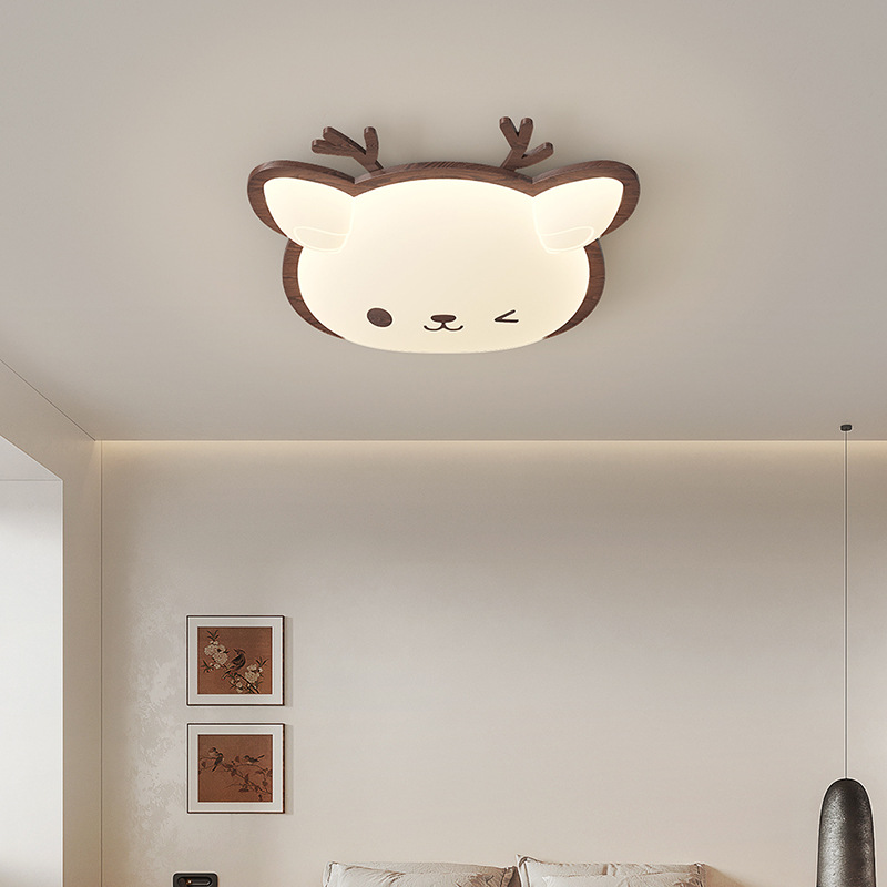 Lámpara de habitación para niños Lámpara de dormitorio principal para niños y niñas Lámpara de techo de protección ocular de espectro completo Lámpara de viento de madera de nogal crema de ciervo