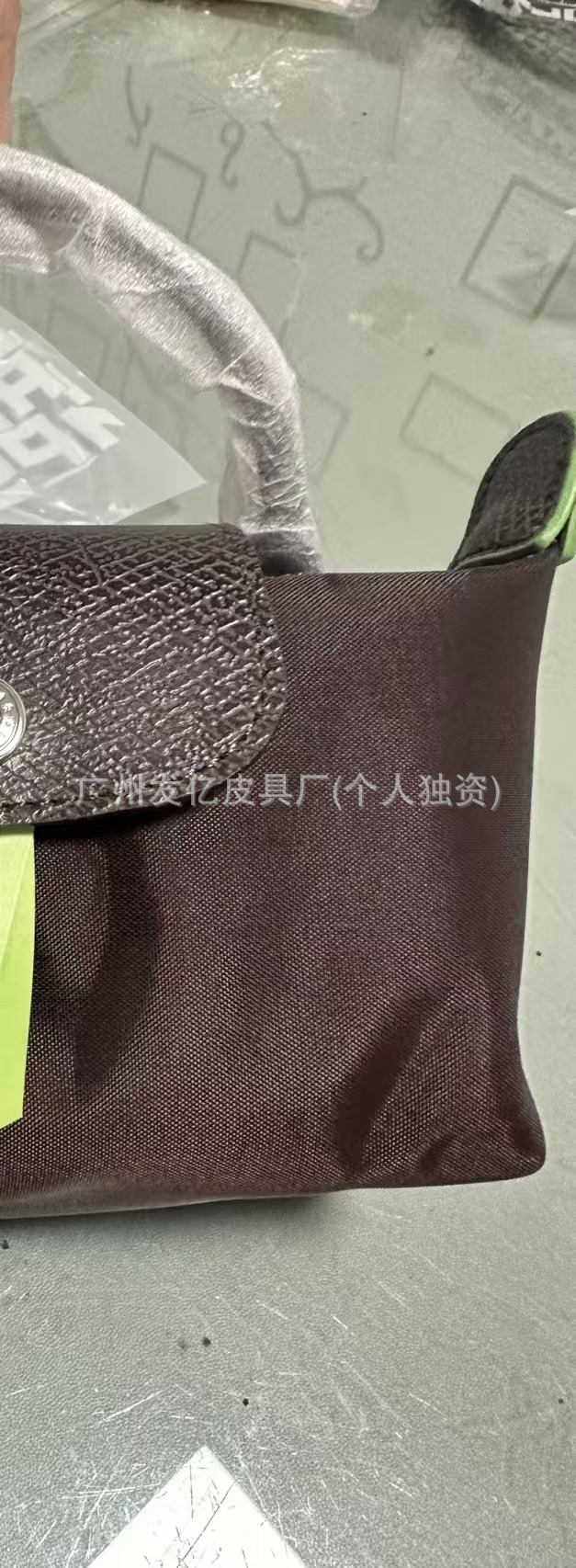 친환경 모카 컬러