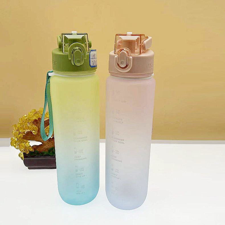 Comercio exterior gradiente color deportes hervidor de agua gran capacidad moda taza portátil helada fitness bebida directa plástico