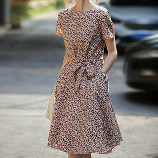 温柔碎花裙子 高级感2026新款印花夏季女装系带A字中长连衣裙夏天