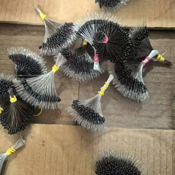 Space Beans in Bulk, 300 Pieces, Olive-Shaped Black Rubber, High Concentricity, Cylindrical Fishing Tackle, Direct Sales from the Manufacturer