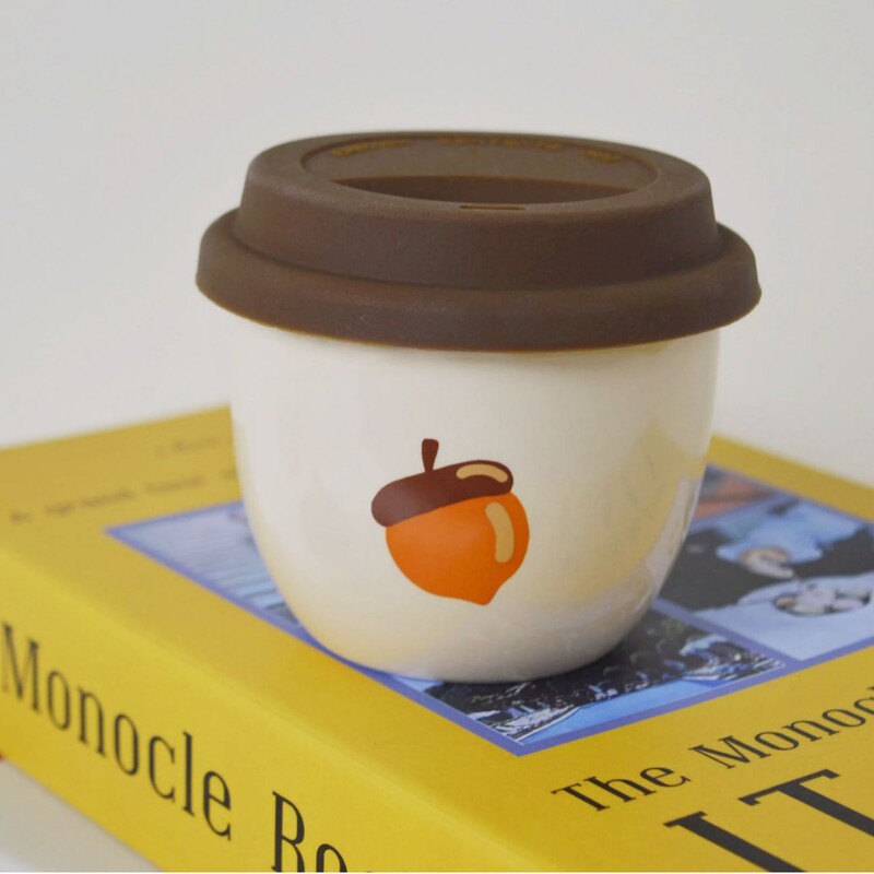 Cute and Compact One-Bite Coffee Cup with Silicone Lid, Ceramic Cup with Printed Logo, Souvenir Gift Cup