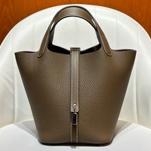 ǧԪ���e��Ƥ�ֹ�Ϟ��TC�^��ţƤ����˻@��Ů������ˮͰ��