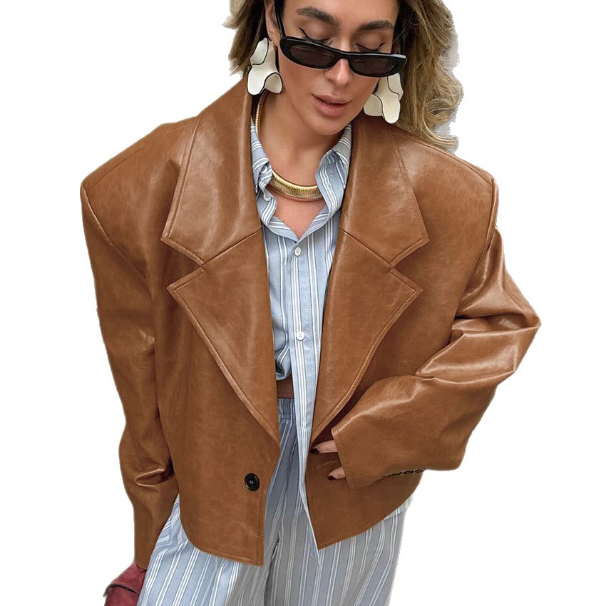 سترة جلد صناعي بتصميم ياقة بدلة للنساء