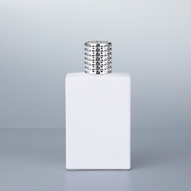 源头00ml简约方形白色香水瓶大容量按压式喷雾瓶