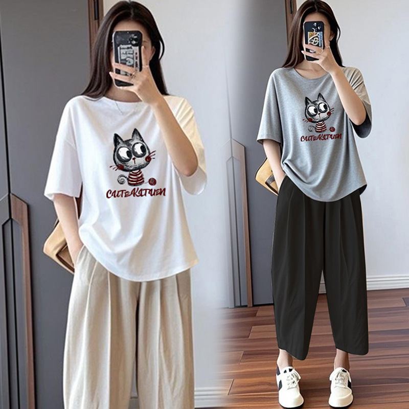 Maternity Wear White Short-Sleeved T-Shirt Set 2026 Summer Cute Cat Loose Slimming Pure Cotton Top Mid-Length
