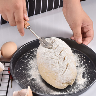 Cross-border hot sale stainless steel bread repair knife dough split knife grain cutting knife wooden handle arc bread cutting knife