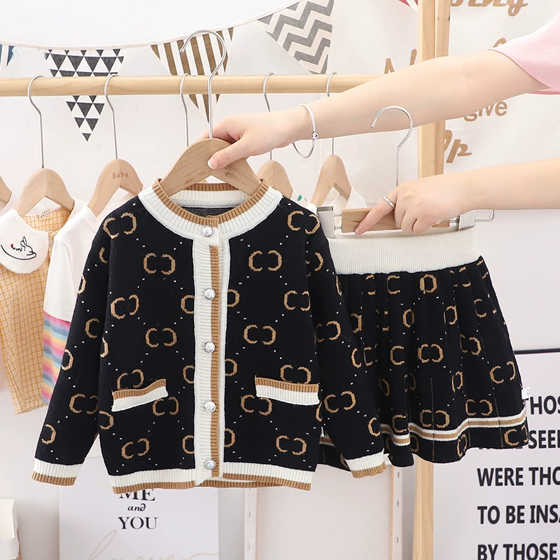 Детский осенний комплект свитера, кардиган в стиле Chanel и платье, размеры 90–130 см