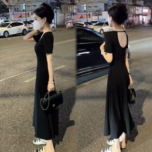 法式赫本风性感纯色黑色连衣裙夏季新款收腰显瘦领短袖长裙