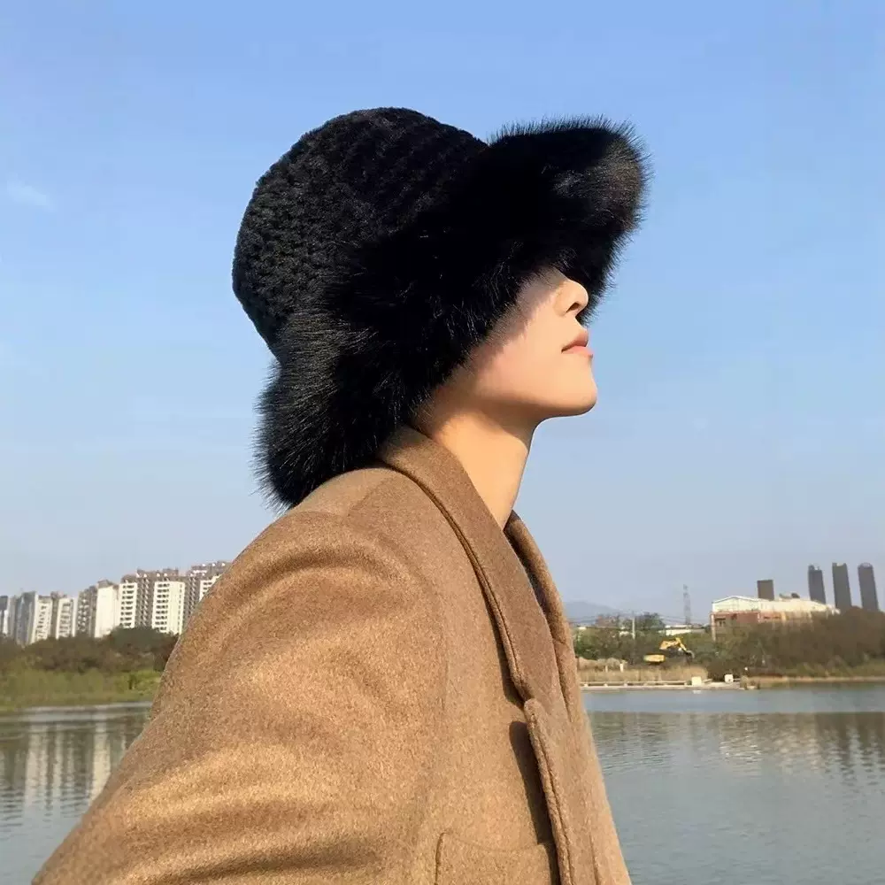 哈尔滨帽子女冬季韩版百搭保暖白色毛绒渔夫帽加厚护耳盆帽显脸小