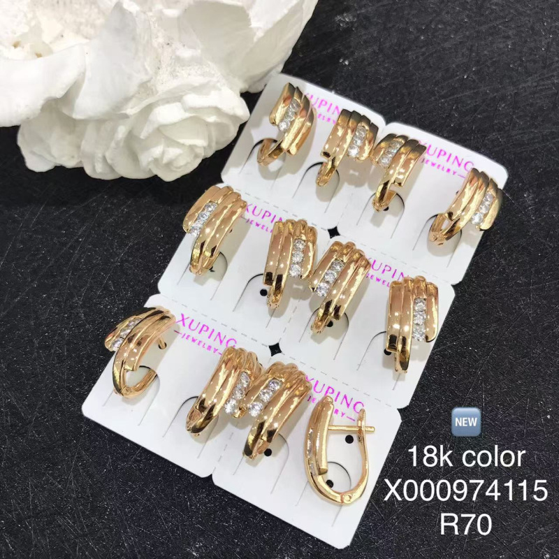 Color:064: buy 6 pairs and get a card