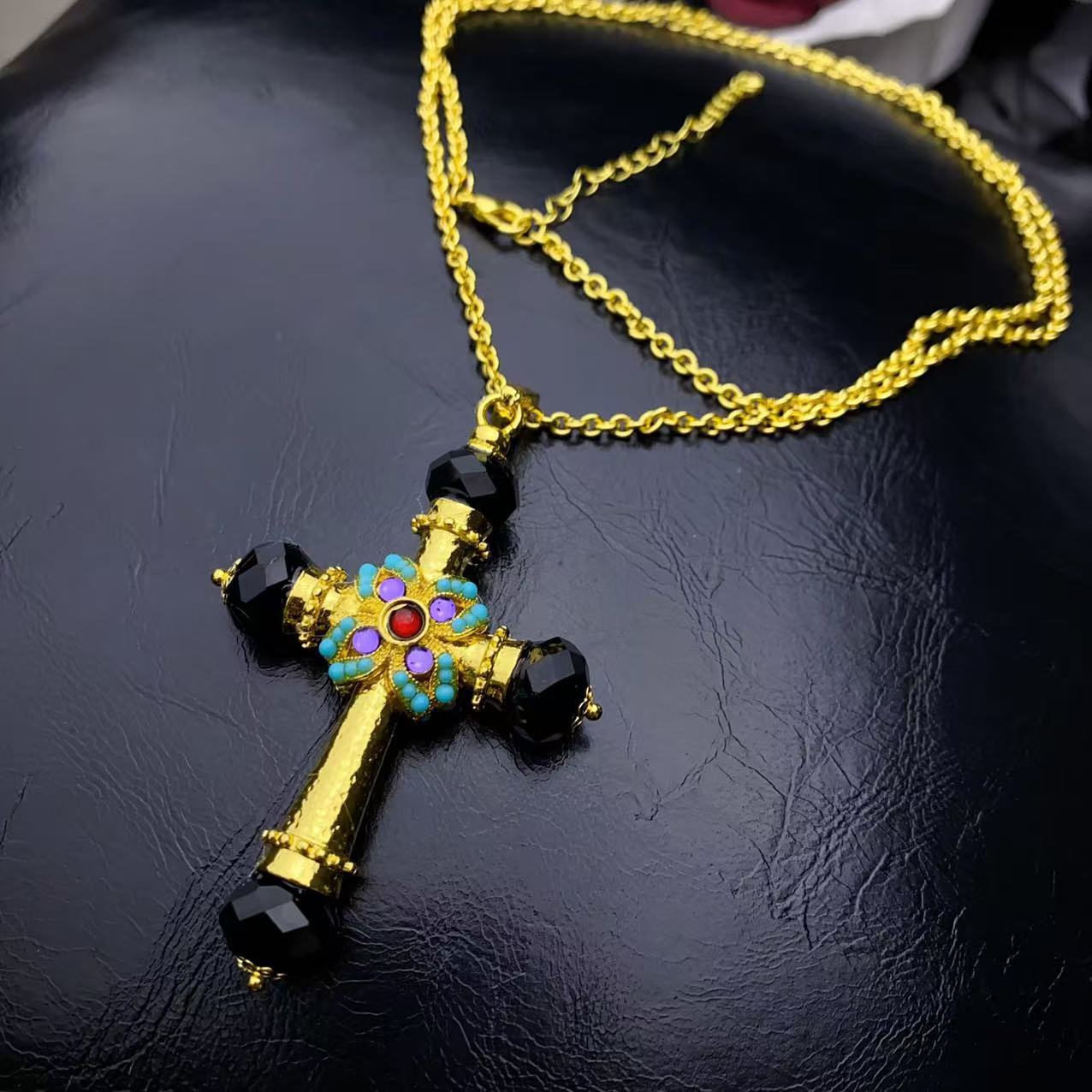 Collana con pendente a croce in cristallo retro donna double face_voghion.com