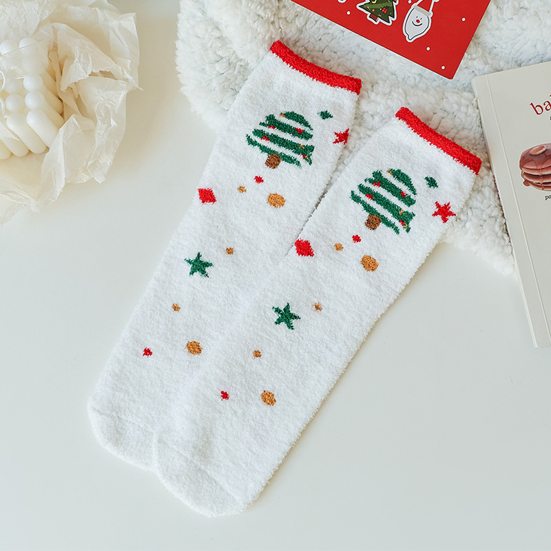 Calcetines de terciopelo bilaterales de Navidad creativa calcetines de media pantorrilla de dibujos animados Otoño e Invierno calcetines de Navidad europeos y americanos calcetines de media pantorrilla rectos de Santa Claus